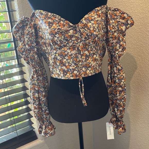 Bardot Tops - Bardot Floral Puff Sleeve Blouse